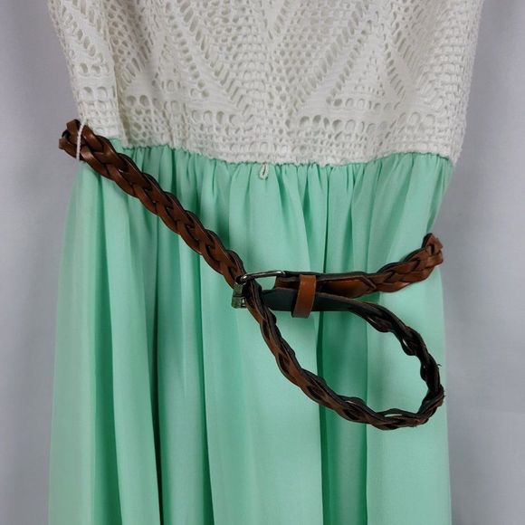 A. Byer mixed media crochet top chiffon bottom mint skirt belted cutout - Picture 4 of 8